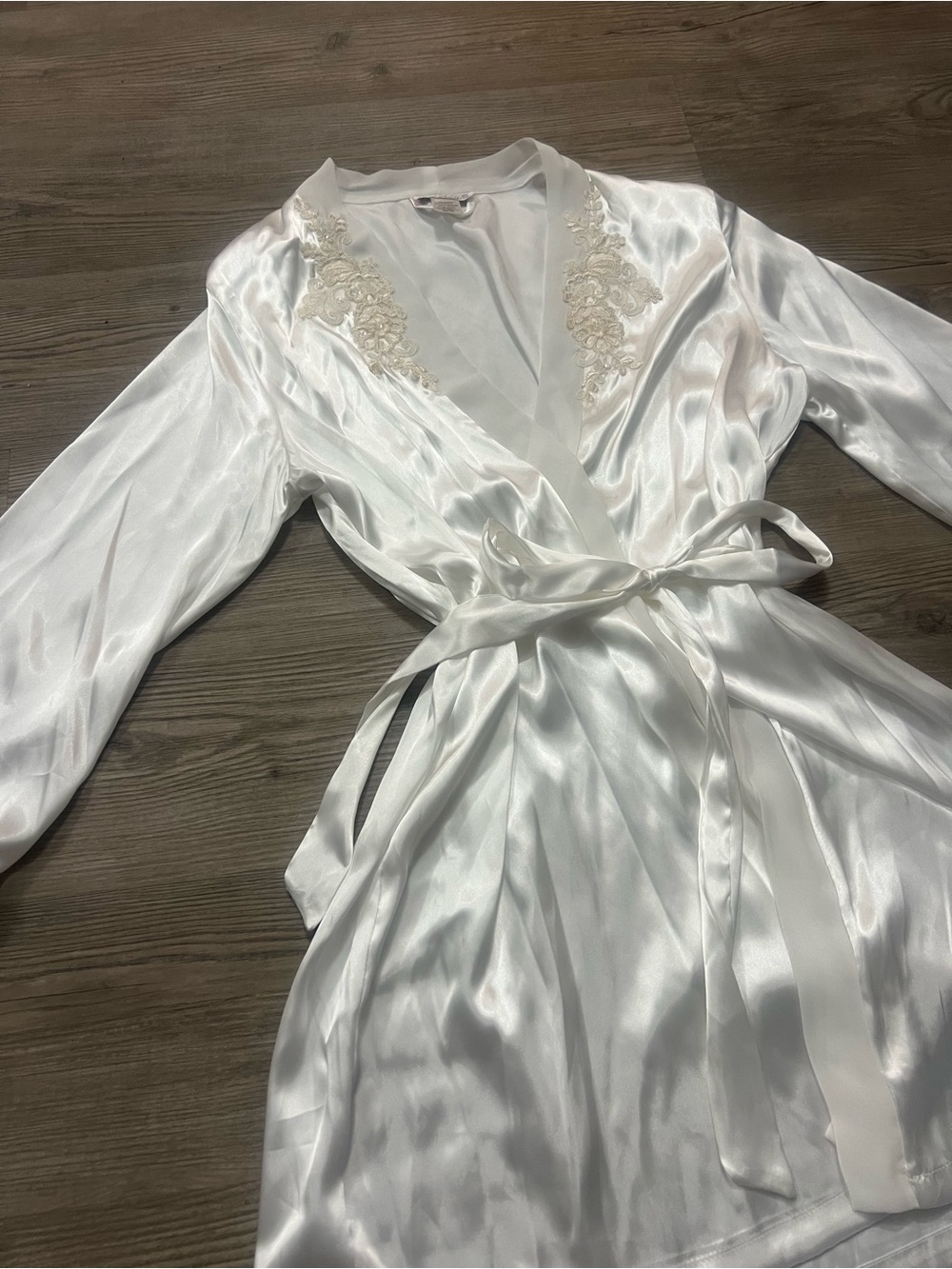 Linea Donatella bridal new w/ tags Satin LaceTrim ivory Robe with Tie Waist L/XL
